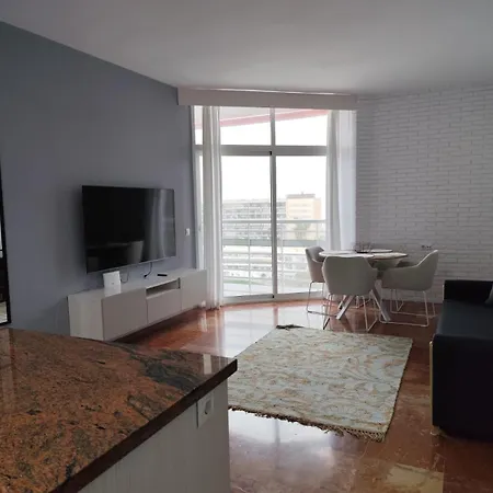 Apartamento La Roca Rental, 1 Acogedor Con Vistas Al Mar